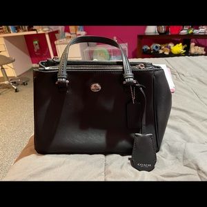 Small Coach bag. Slightly used.